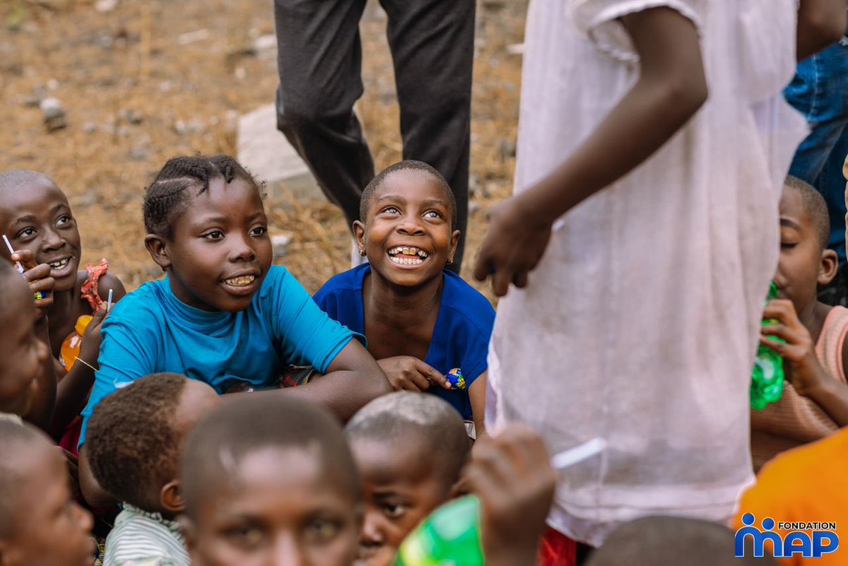 Michael Tshibwid tweet media