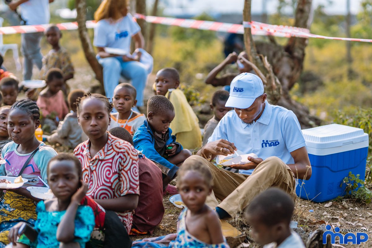 Michael Tshibwid tweet media