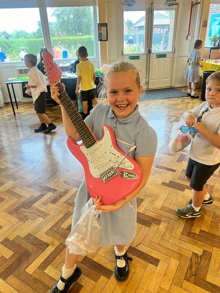 HolySpiritWA9's tweet photo. Thank you to all of our #HolySpiritTeam and #Year6 for helping run our Summer fayre today! We had a wonderful time! 🕊️😀 https://t.co/YcA7o1tytf
