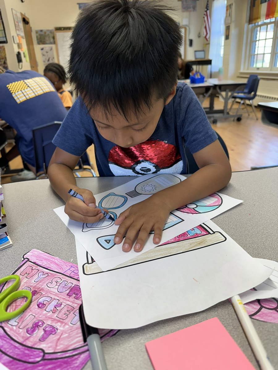 Erika_Goldman's tweet photo. Whatβs on your summer bucket list? πͺ£ In our classroom, a lot of friends want to learn how to swim, spend time with family and go to the beach! @HorizonsJS @rbpsEAGLES #6weeksofhappiness #RBBisBIA https://t.co/arGmrv7RNy