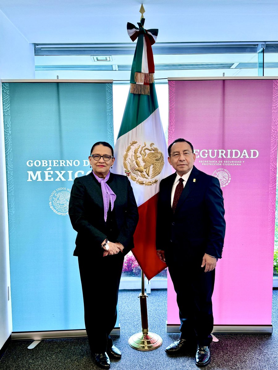 rosaicela_'s tweet photo. Un gusto reunirnos con @MagRafaelGuerra, presidente del @PJCDMX, para coordinar acciones en favor de la paz y la justicia. 🕊️⚖️🇲🇽 https://t.co/qJMwxeAnlN