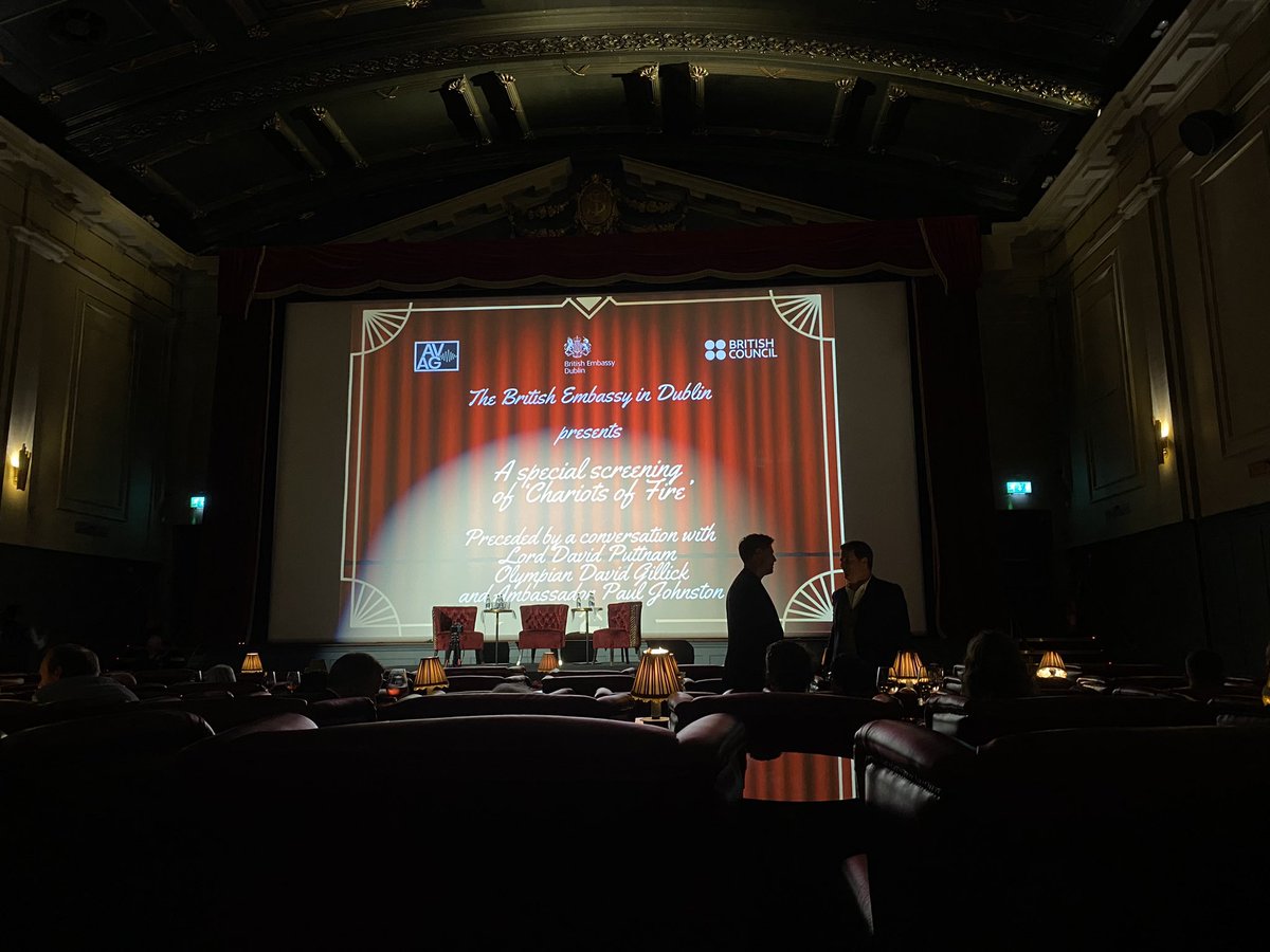 paulhayesman's tweet image. Fascinating discussion with @DPuttnam @PJohnstonFCDO and @DavidGillick in advance of a screening of Chariots of Fire. 100 years to the day since the great 400 metre win depicted in the film.