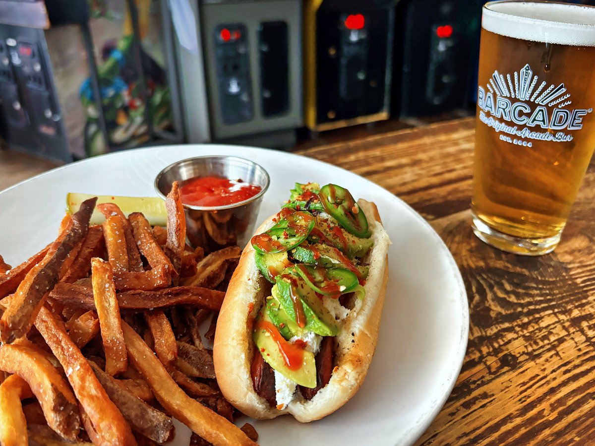 Check out the new 'Dog in town! This special is topped with cream cheese, avocado slices, jalapeño, garlic crisp and chili sauce — and wash it down with any of our 24 tasty beers on tap!! #Barcade #ChelseaNYC #NYC #NYCEats #NYCFoodie #NYCFoodies #Manhattan