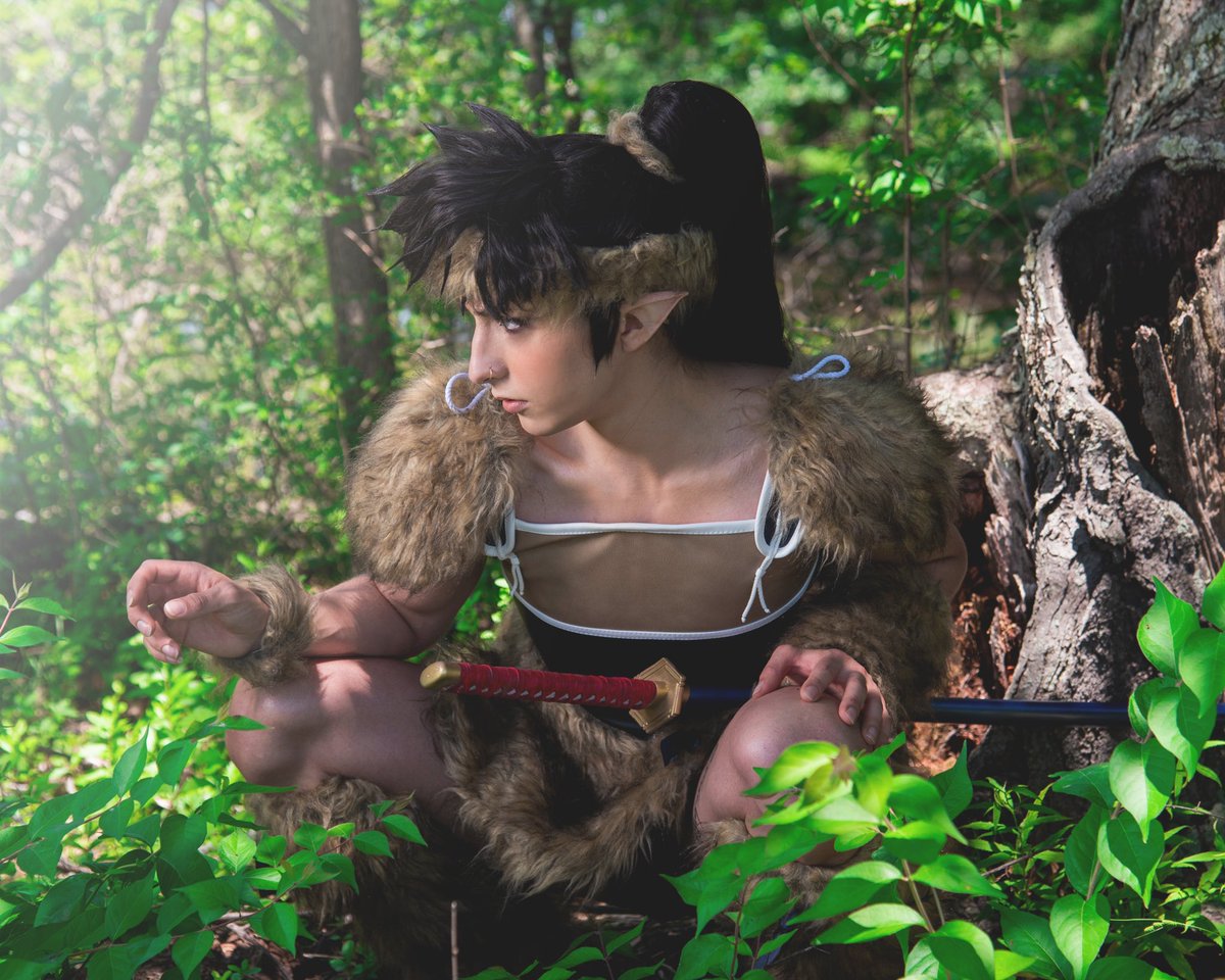 jackerufu's tweet photo. Get ready for a feudal fairy tale, Inuyasha!

Koga cosplay made and worn by me!
📸: @UMBRAphoto 
-ColossalCon 2024-

Koga has been a dream cos of mine since I was just a little thing (before I even watched the show), so getting to frolic in nature as him was so much fun 🍃🤩 https://t.co/qfLWxZ688R