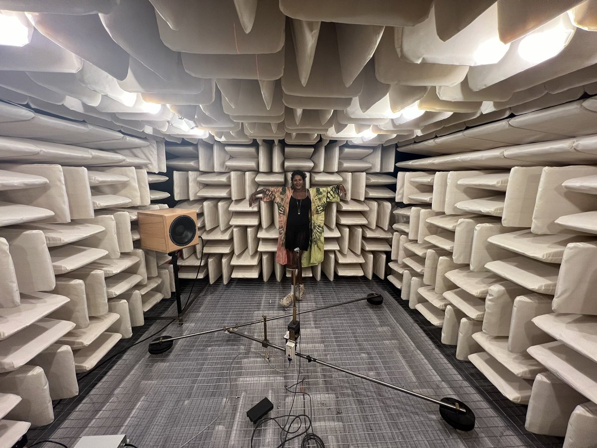 pereraelsewhere's tweet photo. Huge honor to be at the HQ @NeumannBerlin almost 100 years after they made the first condenser microphone .  Seriously wish this was my bedroom tho 🫠.  @FoFMusic https://t.co/obolKUsO5y