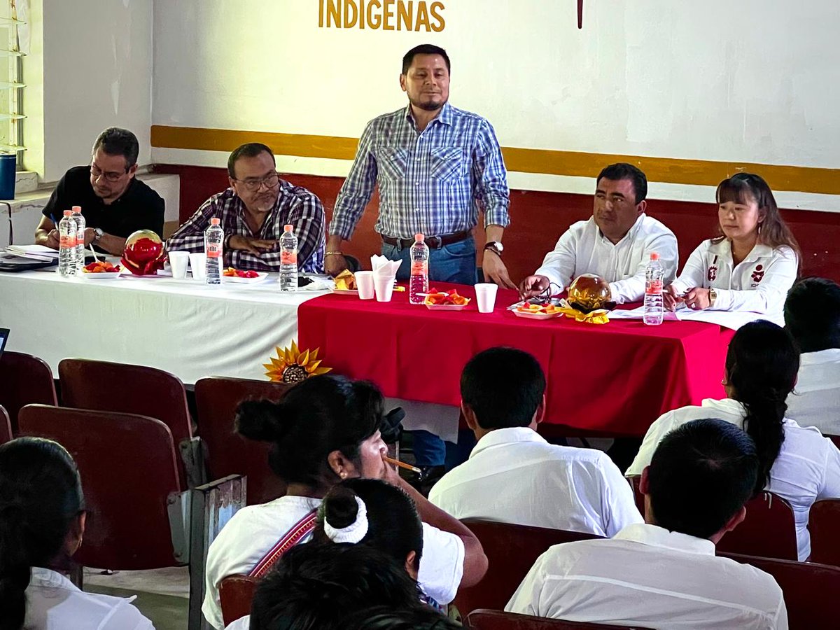 icheja_chiapas's tweet photo. El departamento de Acreditación realizó una Reunión de Balance Operativo con el personal de la Coordinación de Zona 0711 Ocosingo en la que se tocaron temas para el funcionamiento de procesos y servicios a la población general.
#ICHEJA #INEA #Chiapas #AprendeINEA https://t.co/E8WgOYhhpx
