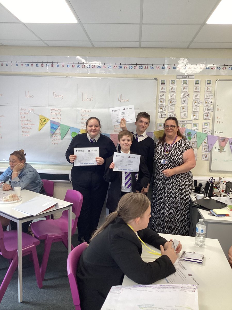 chs_tyfu's tweet photo. Wonderful turnout from parents for our Tyfu picnic and awards. 100% turnout!! Pupils planned and made the picnic items and it was wonderful watching sharing enthusiasm as they showed off their hard work!  Really proud of you all.  Thank you, Miss Ayling, for organising. https://t.co/KqLqArILQa