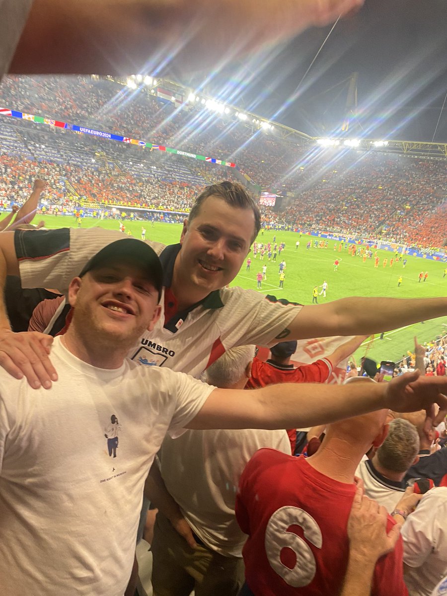 miketaylor93's tweet photo. Onto Berlin we go! #EURO2024 https://t.co/7PpnBeQLRM