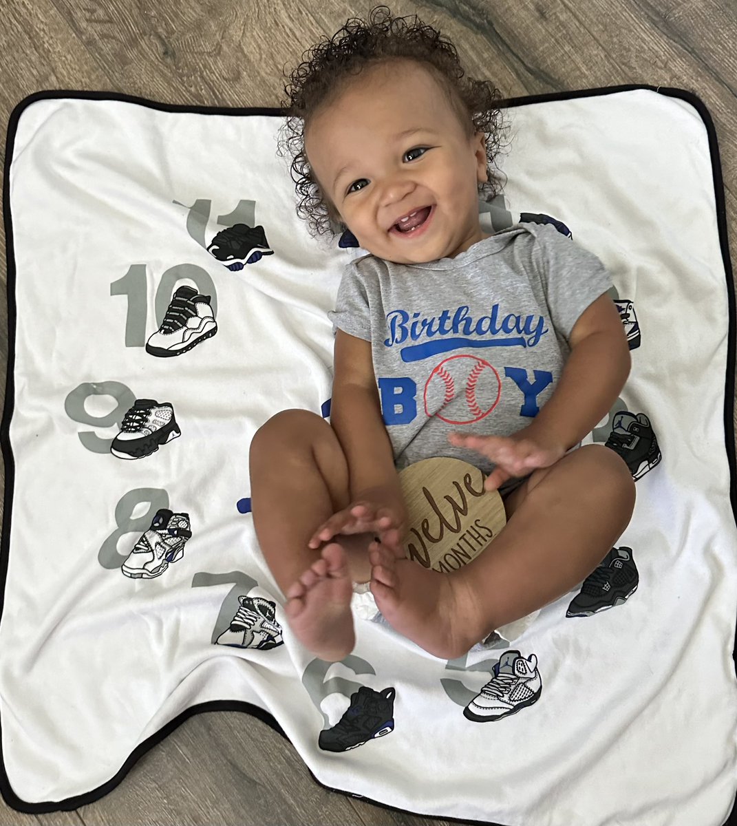 emily sain tweet media