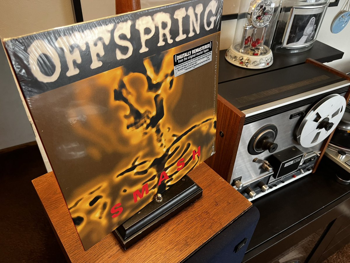MrSaratoga's tweet image. Smash - The Offspring
2017

This record was EVERYWHERE in ‘94. “Come Out And Play” by way of MTV music video was my intro to the band.

Produced by Thom Wilson
Epitaph 6868-1, 2017, GZ Media Czech Republic pressing

#theoffspring #comeoutandplay #mtv