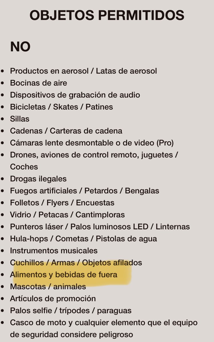 aorenda's tweet photo. Hoy comienza el festival Bilbao BBK Live. 

Parece que @lasttourint no ha aprendido nada de denuncias anteriores e insiste en que no se puede meter comida o bebida de fuera del recinto.

¿Nos alegráis el día @FACUA @kontsumoBIDE ? https://t.co/w4bgdshqkq