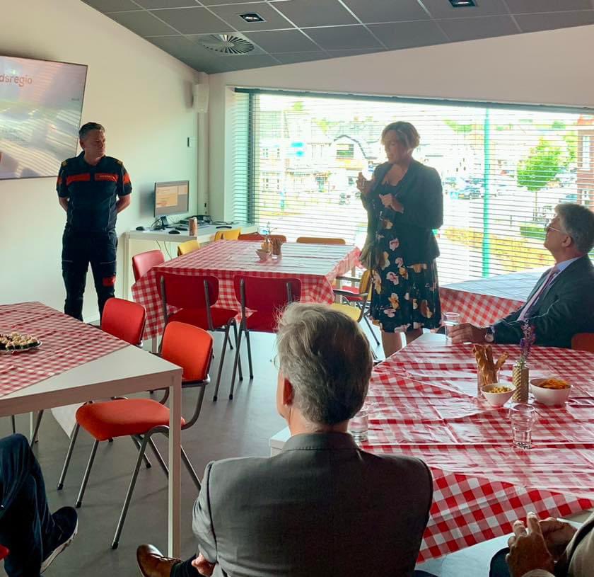SchoorHenk's tweet photo. Commissaris van de Koning @ProvUtrecht dhr. H. Oosters op ambtsbezoek in #Renswoude Gesprek met burgemeester, presentaties en naar opvanglocatie Oekraïners #Borgwal Daarna heeft wethouder tijdens fietstocht langs #N224 de zorgelijke veiligheidssituatie onder de aandacht gebracht. https://t.co/zSTCzindro