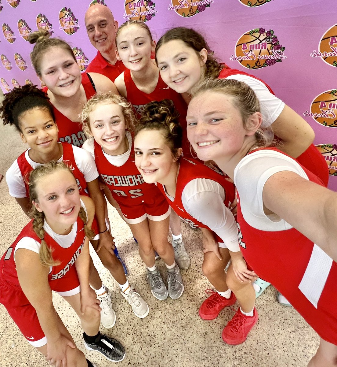 Coach Gorman (@coachbgorman) on Twitter photo #ShowcaseBasketball #AAU ⛹🏻♀️
Our IN Showcase 2027 Red 15U
With a BiG W to start Run4🌹’s
M. Lawson: 13pt 2reb 3ast 1stl
K. Earnhart: 18pt 5reb 1ast 2stl
A. Curless: 8pt 10reb 4stl 1blk
<a href="/TFNsRun4Roses/">TFN's Run 4 Roses</a> #Run4Roses
<a href="/Ohio_Basketball/">OhioBasketball.com</a> #Louisville 🔥 #ShowcaseBasketball #AAU ⛹🏻♀️
Our IN Showcase 2027 Red 15U
With a BiG W to start Run4🌹’s
M. Lawson: 13pt 2reb 3ast 1stl
K. Earnhart: 18pt 5reb 1ast 2stl
A. Curless: 8pt 10reb 4stl 1blk
<a href="/TFNsRun4Roses/">TFN's Run 4 Roses</a> #Run4Roses
<a href="/Ohio_Basketball/">OhioBasketball.com</a> #Louisville 🔥