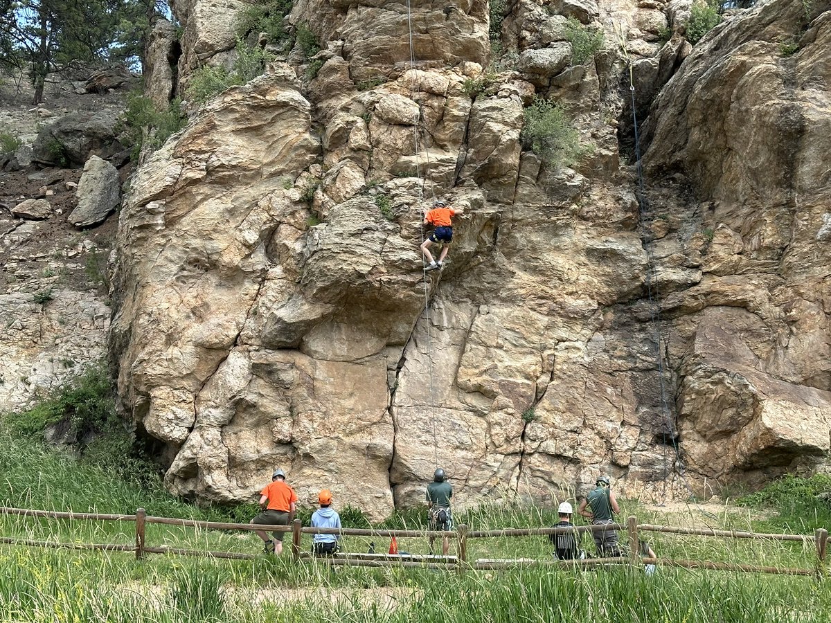 Troop298's tweet photo. Rock climbing! https://t.co/deqtBSiWl8