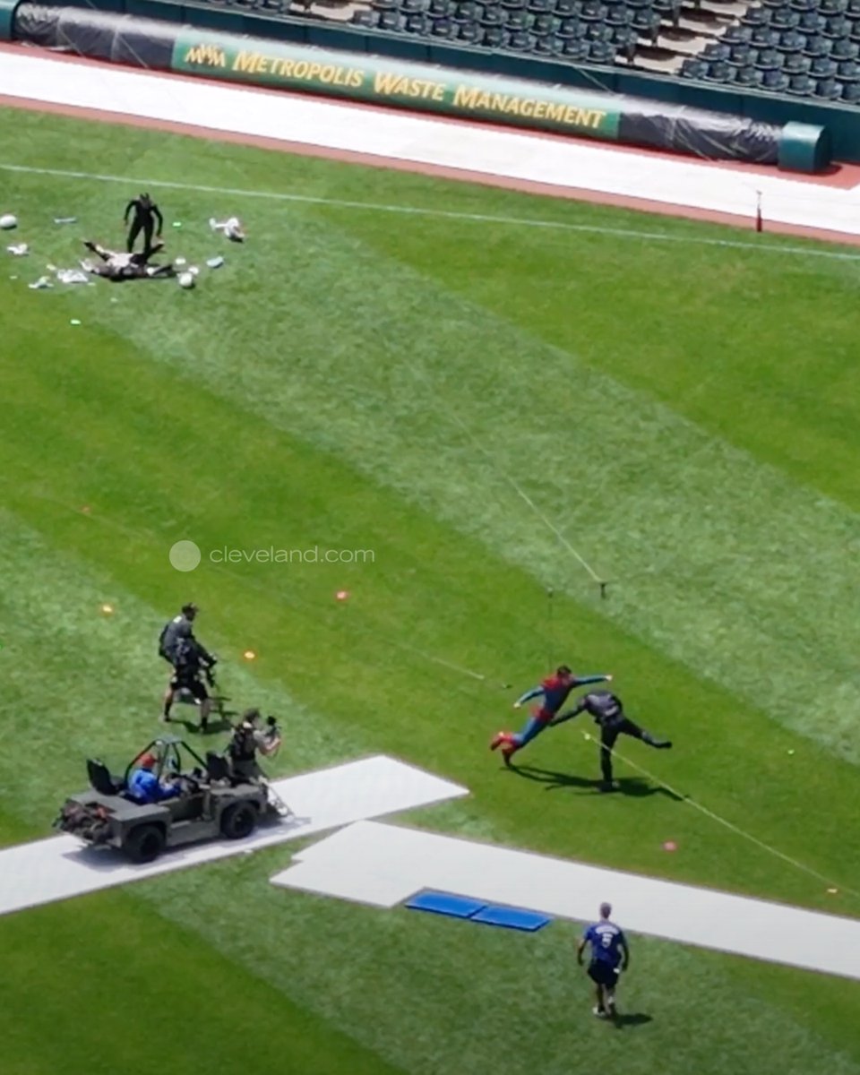 DC Film News tweet media