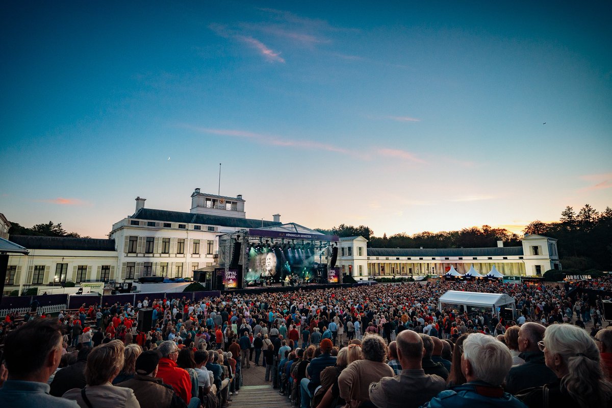 Tom Jones (@realsirtomjones) on Twitter photo Special night in Holland, thank you <a href="/RoyalParkLive/">Royal Park Live</a> ! ๐ณ๐ฑ๐ท๐ถ
๐ธ Jessie Kamp Special night in Holland, thank you <a href="/RoyalParkLive/">Royal Park Live</a> ! ๐ณ๐ฑ๐ท๐ถ
๐ธ Jessie Kamp