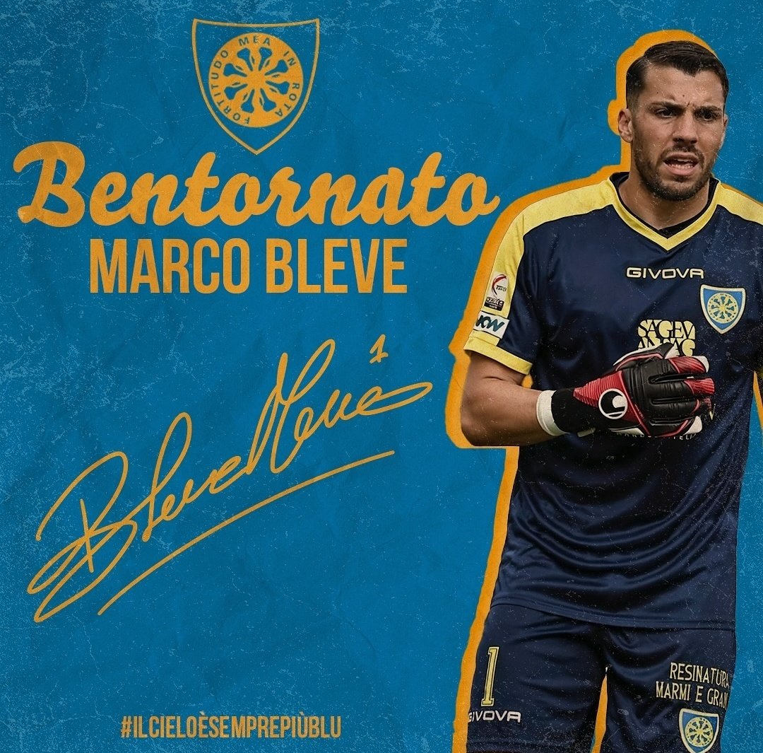 Tuttocalcionew2's tweet photo. ✅ UFFICIALE ✅
Marco #Bleve è un nuovo giocatore della #Carrarese
Arriva in prestito dal #Lecce 🤝
#Calciomercato
#Transfers
#SerieBKT https://t.co/IJZpHIf6H4