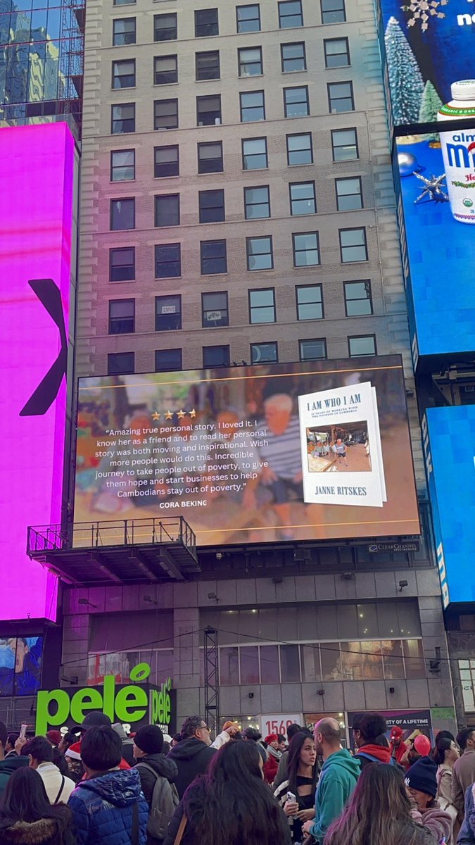 authorJanne's tweet photo. Author Janne Ritskes NYC Ad . Big thanks to @goodriverprintandmedia. 👏🏼

#NYC #Billboard #AuthorsOfTwitter https://t.co/a3zTM7WG75