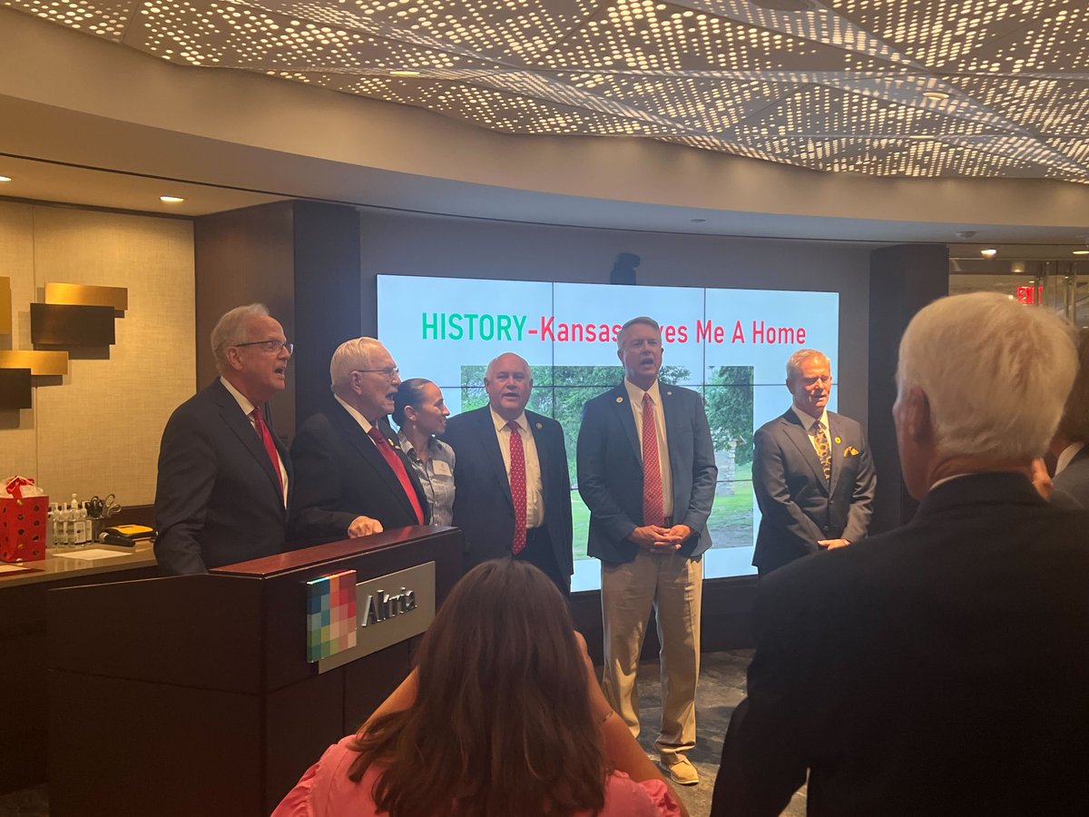 RepDavids's tweet photo. The Kansas delegation gathered to celebrate our amazing state at the annual Kansas Society Dinner!   We honored Mitch Holthus, whose voice you may recognize on Sundays during football season, as Kansan of the Year.   Always proud to represent our community! #KansasPride https://t.co/ODL8vT2RDV
