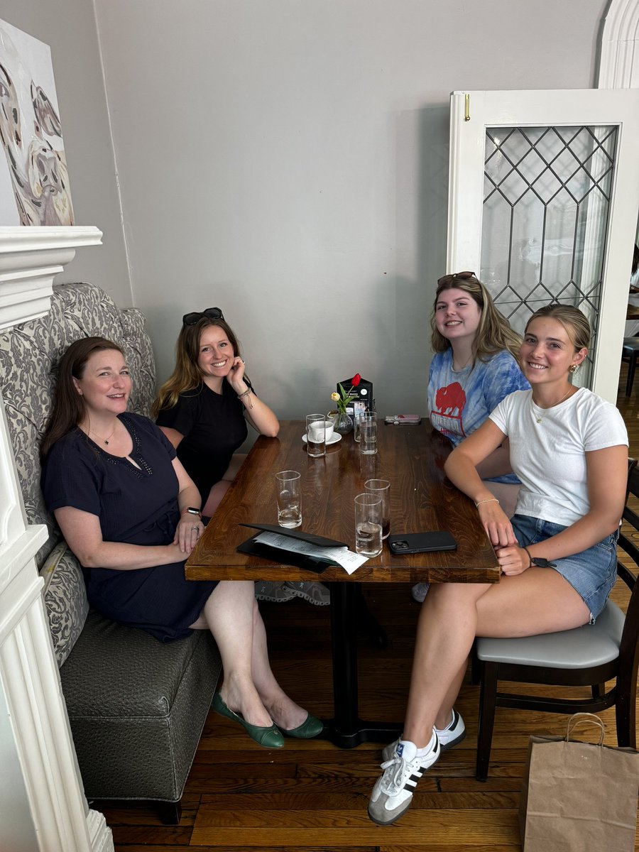 A lovely lab lunch to say “see you later” to <a href="/mariamarlicz/">mariamarlicz</a> and welcome to Hannah! So thankful for all the hard work this group has done in the lab this year.