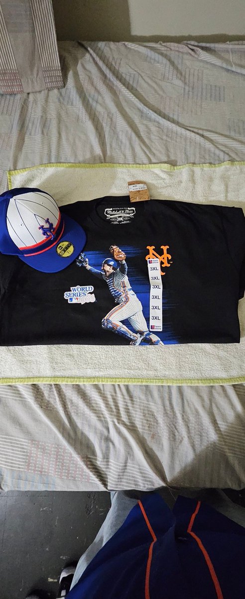 KayJayPopz's tweet photo. Couldn't leave citi field without buying something #LGM https://t.co/A4bJFxcZRe