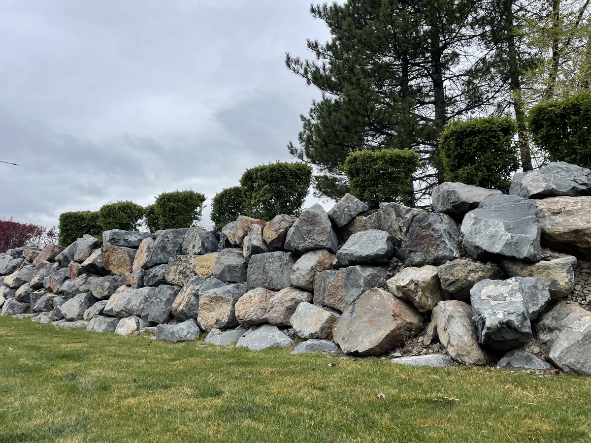 AmericanStone's tweet photo. The benefits of retaining walls in your landscape: Stability, aesthetics, and more! https://t.co/PJSMxmLoSn https://t.co/NPFu4NvGGK