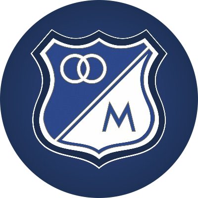 sr_farieta's tweet photo. Siendo hinchas de este hermoso club https://t.co/NqQyTd9WdU