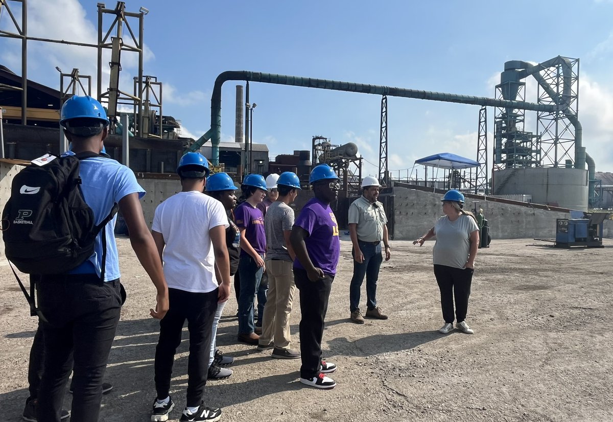 IbervilleSchool's tweet photo. The IPSB Industry Institute kicked off this Monday. A huge thank you to RPCC for hosting our students. This week, students explored the local industry with visits to Performance, ABC, and Cora Texas. #IndustryInstitute2024 #MovingForward https://t.co/kwFSZNnxkA