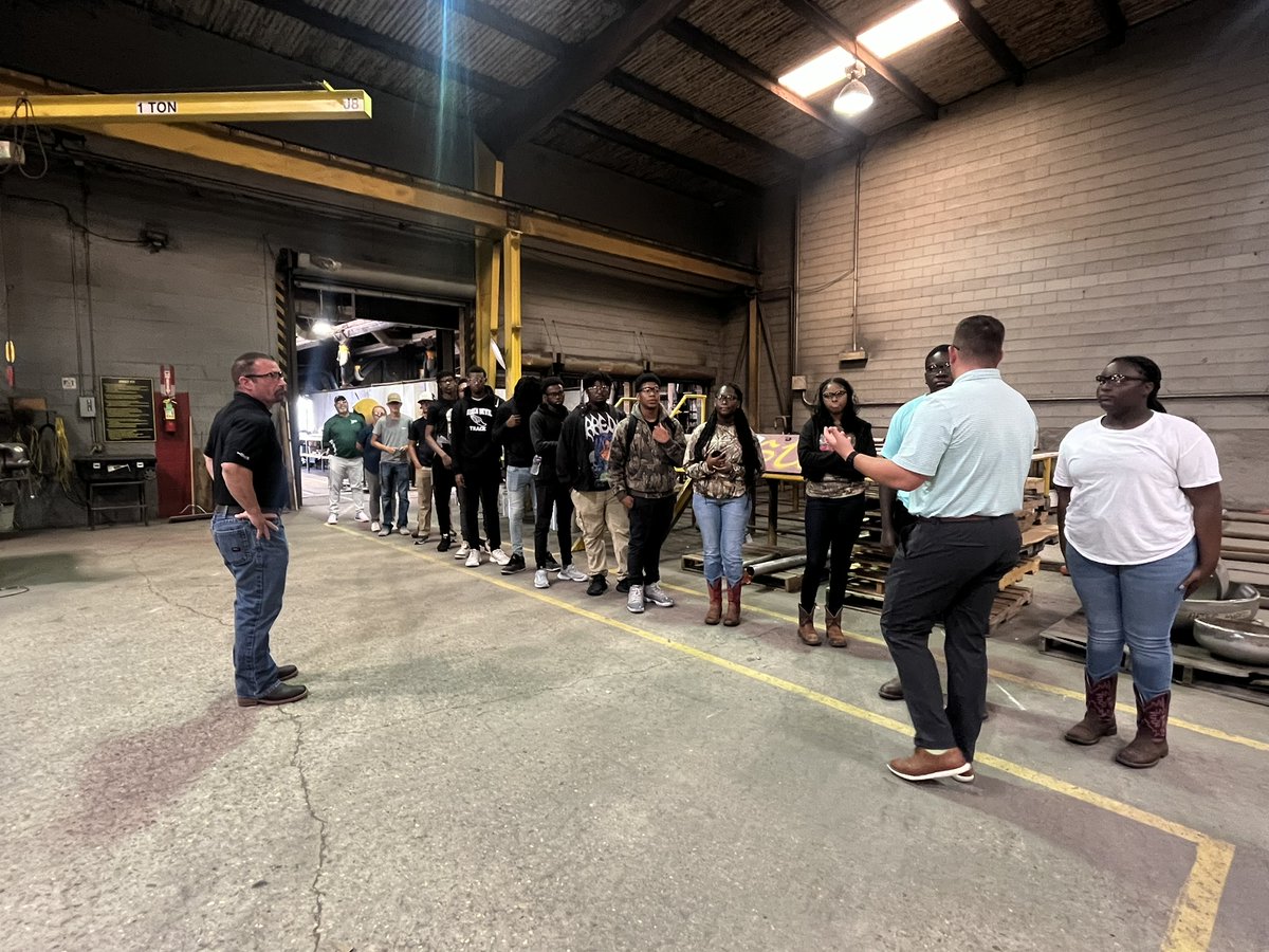 IbervilleSchool's tweet photo. The IPSB Industry Institute kicked off this Monday. A huge thank you to RPCC for hosting our students. This week, students explored the local industry with visits to Performance, ABC, and Cora Texas. #IndustryInstitute2024 #MovingForward https://t.co/kwFSZNnxkA