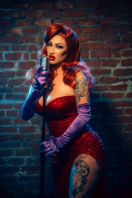 2 pic. Amazing pics from @Shannon_Brooke coming to my OF ❤️ https://t.co/A9BEWqixNQ