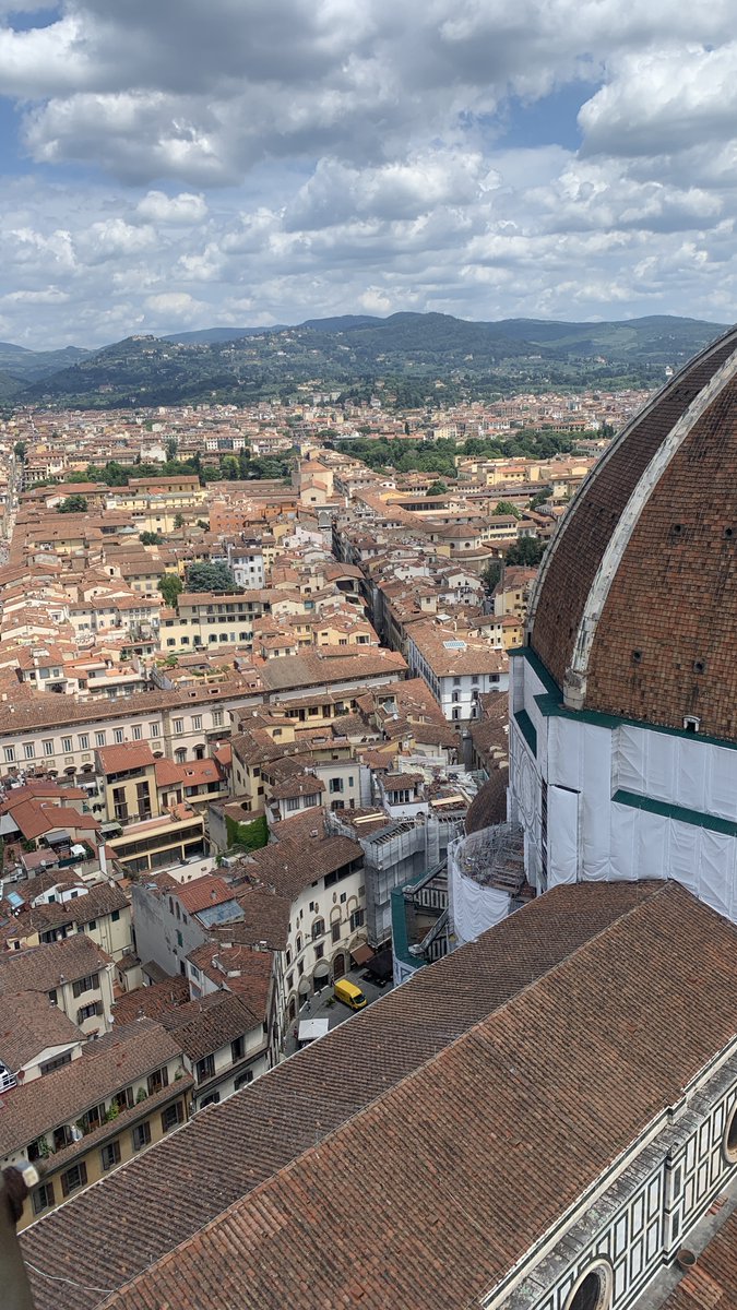 KevinJamesHunt's tweet photo. Pics from the top of the Santa Maria del Fiore tower in Florence! #italy #travel #Florence https://t.co/oUFjQtf2qJ