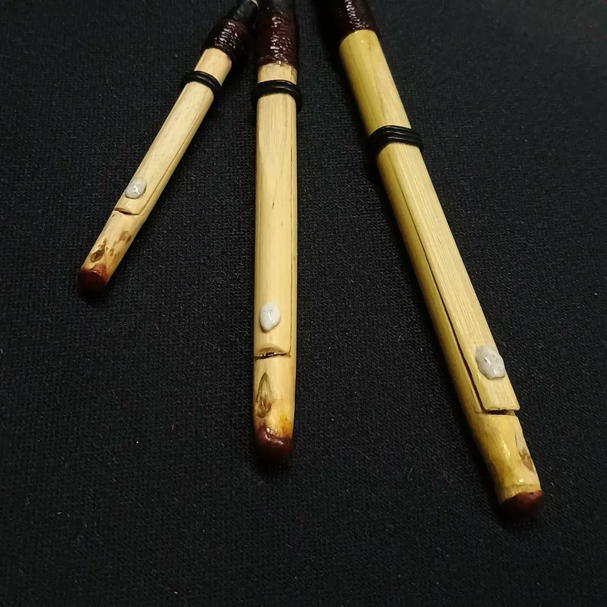 jmhuilleann's tweet photo. Natural drones reeds set in D. Available soon!!
#uilleannreed #uilleannpipemaking #uilleanndrones #reedmaking #uilleannreedmaking #uilleannreedmaking #dronesreeds #uiñleanndronereed https://t.co/M5iHjmaZ1e