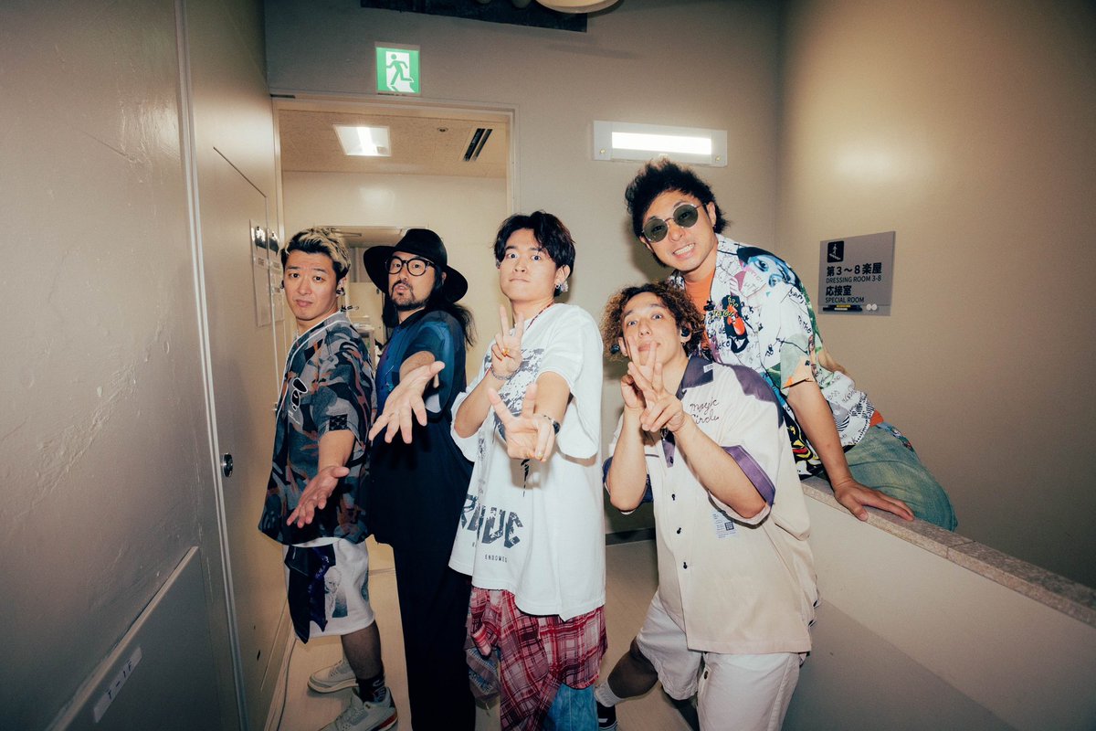 yu___09___11's tweet photo. HOMETOWNツアー8日目 広島 
上野学園ホール
ありがとうございました！
初ワンマンな気がしないね！最高！
平日に足元の悪い中本当にありがとう！
お家無事辿り着けたかーい！

また帰ってくるよー！元気でね！🚂🛤️

次は大阪！いくぜー！🏃

Photo by @__tpwbo 

#TaniYuuki_HOMETOWN #ホールツアー #上野学園ホール #LIVE
