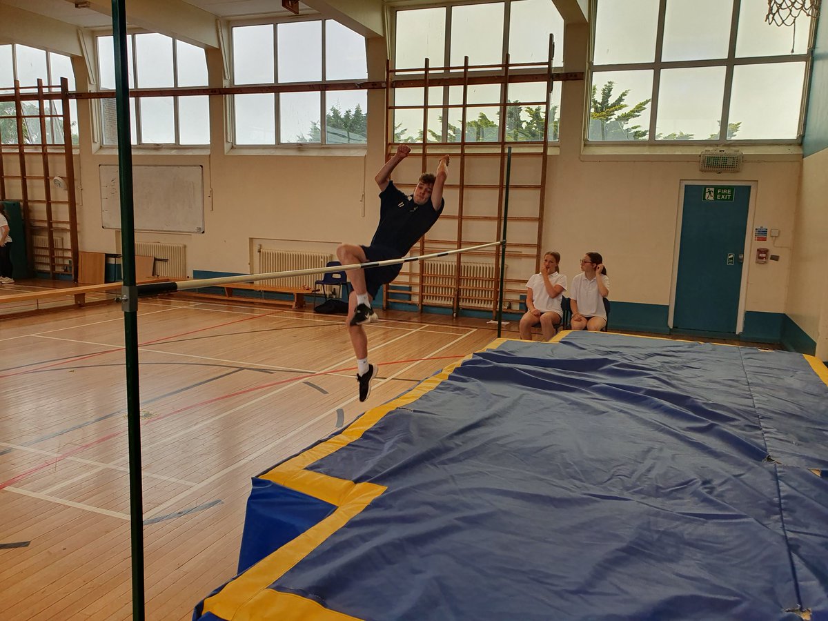 APHS_PE's tweet photo. Field Events (and 3000m) all completed today, with many excellent performances during the morning/afternoon 👟🎽💪📸
Our main #OlympeelGames24 day to come tomorrow 🌥🤞🏻
It is #TeamMersey 🔵 that lead the way after Day One! 👏
#TeamShannon 🟢
#TeamTrent 🟣
#TeamWaveney 🟠
🥇🥈🥉🏆 https://t.co/mNxd0Y6dk4