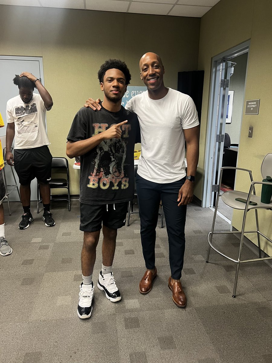 Eric curry tweet media