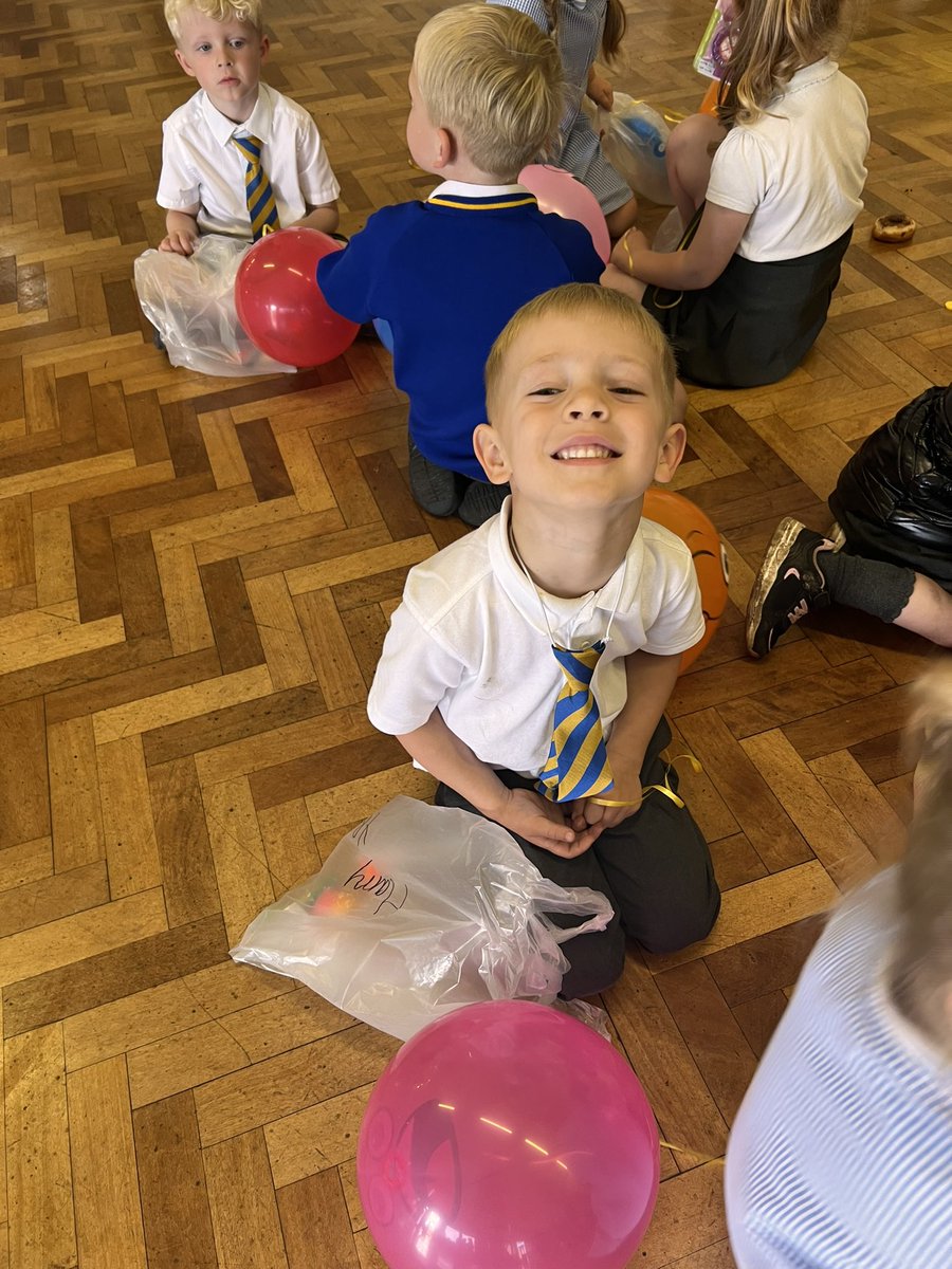 HolySpiritWA9's tweet photo. Thank you to all of our #HolySpiritTeam and #Year6 for helping run our Summer fayre today! We had a wonderful time! 🕊️😀 https://t.co/Afipxk0kfl