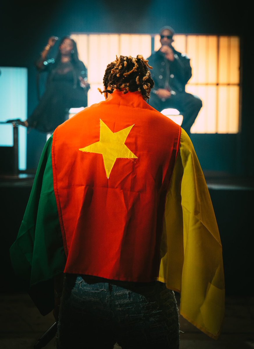 amk_dinero's tweet photo. Une seule question se pose…🇨🇲 @NetflixFR https://t.co/I1J1aTzQTo