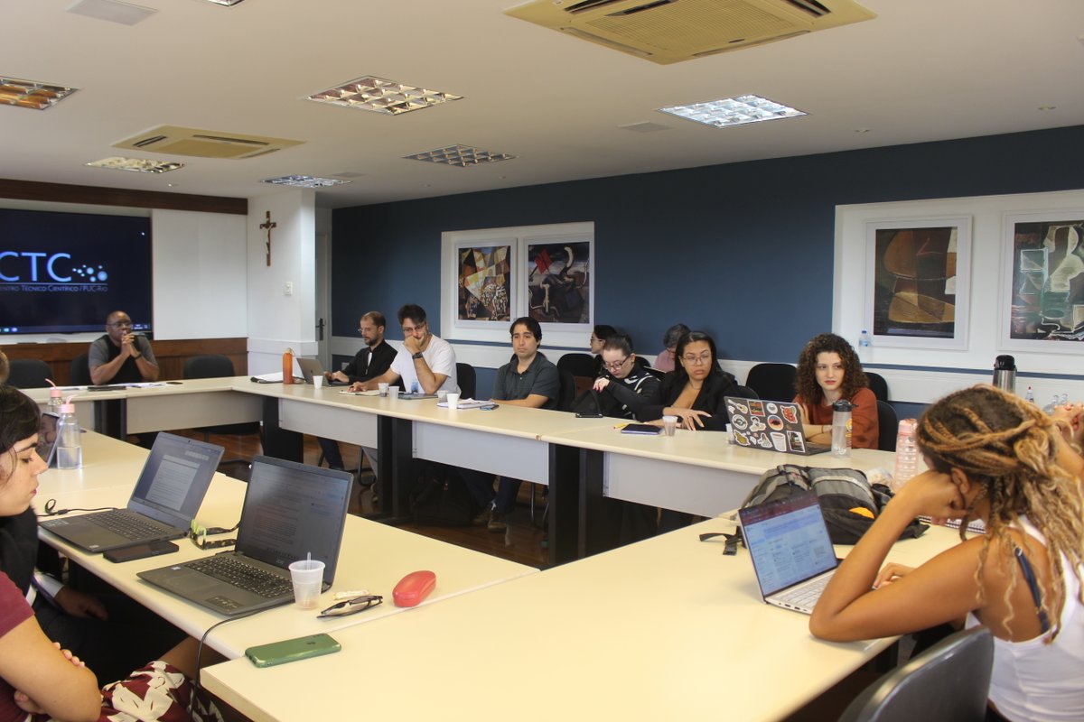 Third day of the 2nd week of the IPS Winter School:  

Sam Opondo discussed the erotics of love and modes of epistolary writing. Sam asked the students to write letters and read them collectively to create a community of writing based on the circulation of feelings and desires.