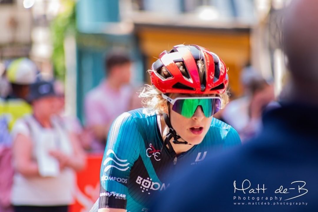 Busy weekend incoming 🏁

🏁 Women's National Circuit Series- Round 4 - Dudley GP
🗓️ 12/07/24
📍 Dudley
⏰ 19.00pm
🚴‍♀️ Megan Anderson 
🚴‍♀️ Becky Babbage
🚴‍♀️ Beth Bennett
🚴‍♀️ Amy Drysdale 
🚴‍♀️ Sian Marsh

📸 <a href="/MattdeB_Photo/">Matt de-B Photography</a>
