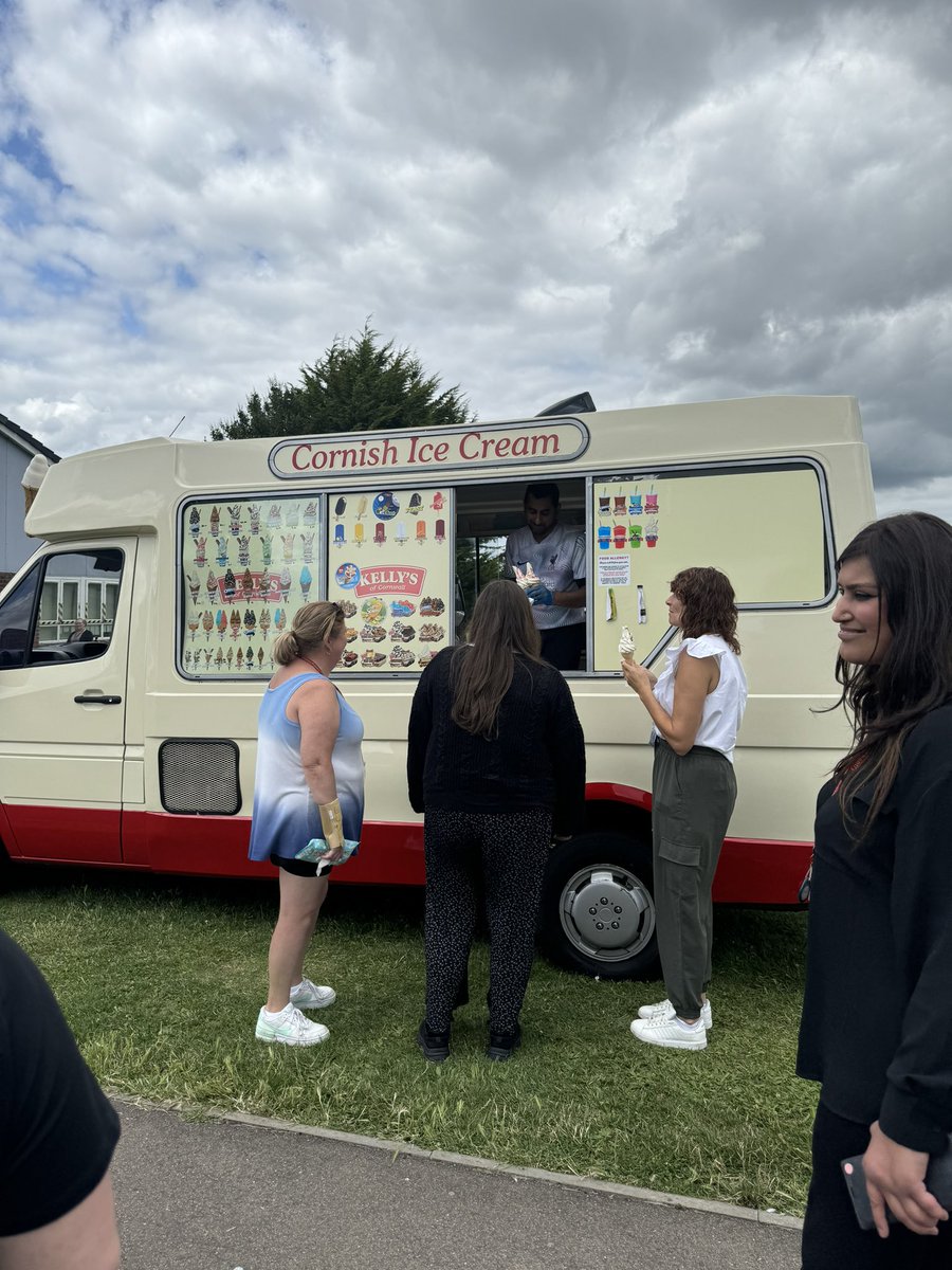 Reception Chantry Primary Academy tweet media