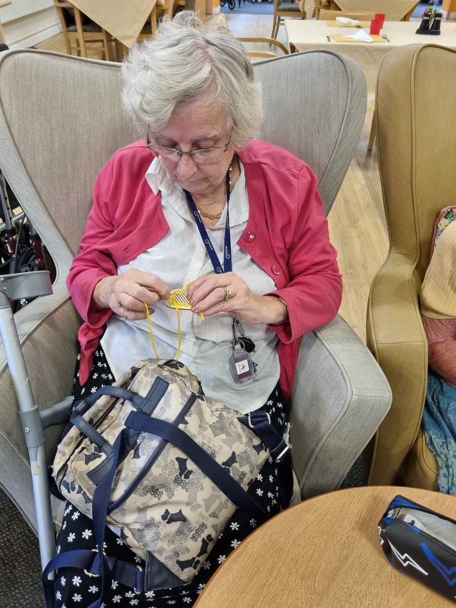 SandholmeFoldAH's tweet photo. Our lady's enjoyed cross stitching bookmarks today @SandholmeFoldAH @AnchorLaterLife https://t.co/ejtj6iB2kt