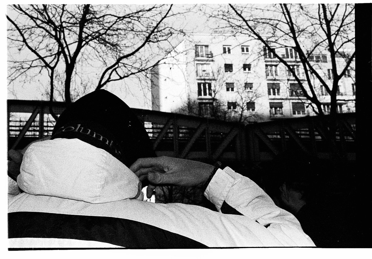 Shooting argentique improvisé pour Grand Type 🕺
D&amp;S par moi !

#FrenchAnalogClub