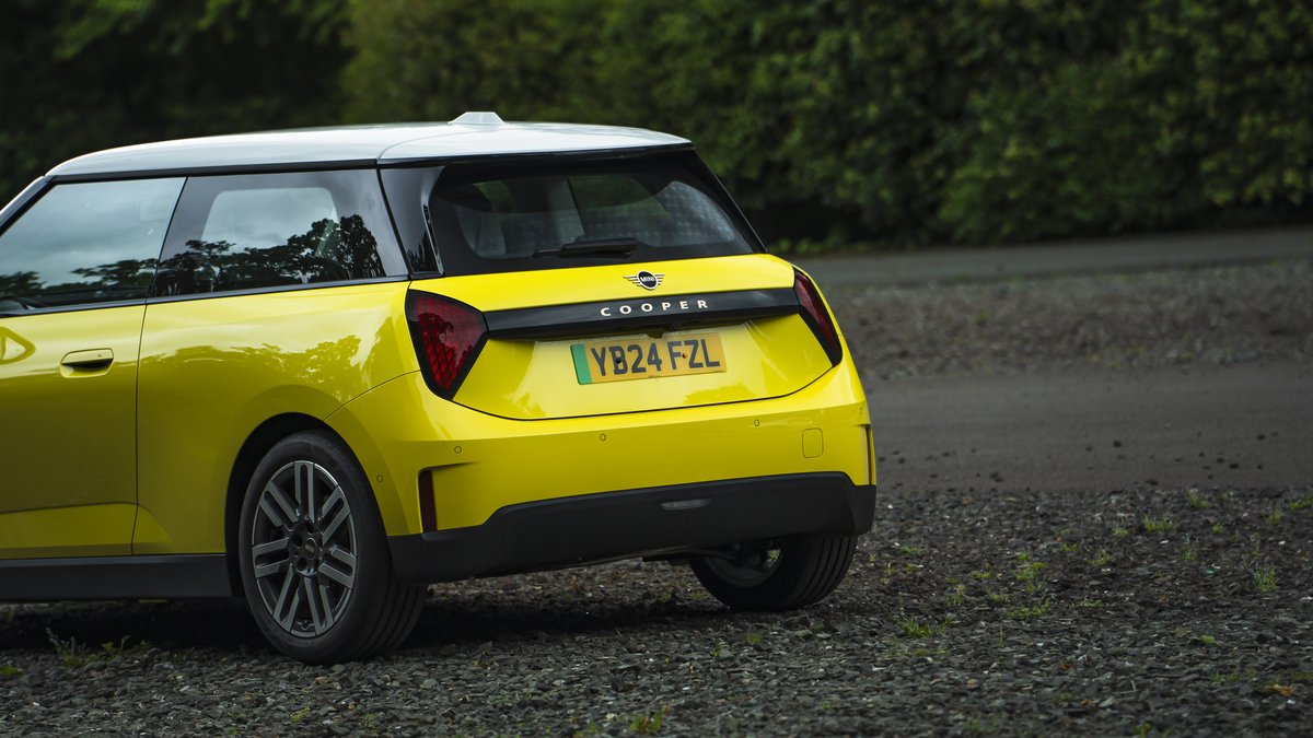 Sytner MINI tweet media