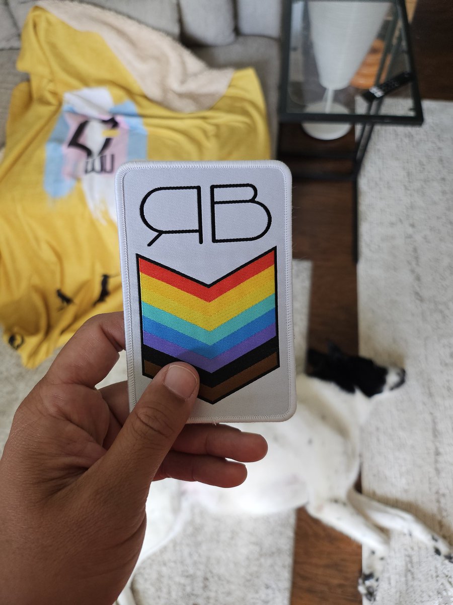 penny15club's tweet photo. if you want one of these FRANKLY ICONIC badges, I will be carrying some at PEC-E (and future tournaments). I will be selling them for $5 which will go to the @rainbow_brigade Fund for Kids Who Can't Straight Good https://t.co/Omc1Gl7ih6