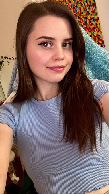 Kisses 😘❤️ https://t.co/a4wThCmd3F