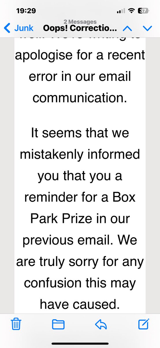 de761761's tweet photo. So kind of @CocaCola_GB for saying I had won this competion, then saying it was a mistake !!! @BoxparkLvrpool @BoxparkWembley https://t.co/qOX1w95sFc