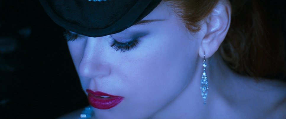 TheCinesthetic's tweet photo. Moulin Rouge! (2001) dir. Baz Luhrmann https://t.co/b5xl2Q1jBm