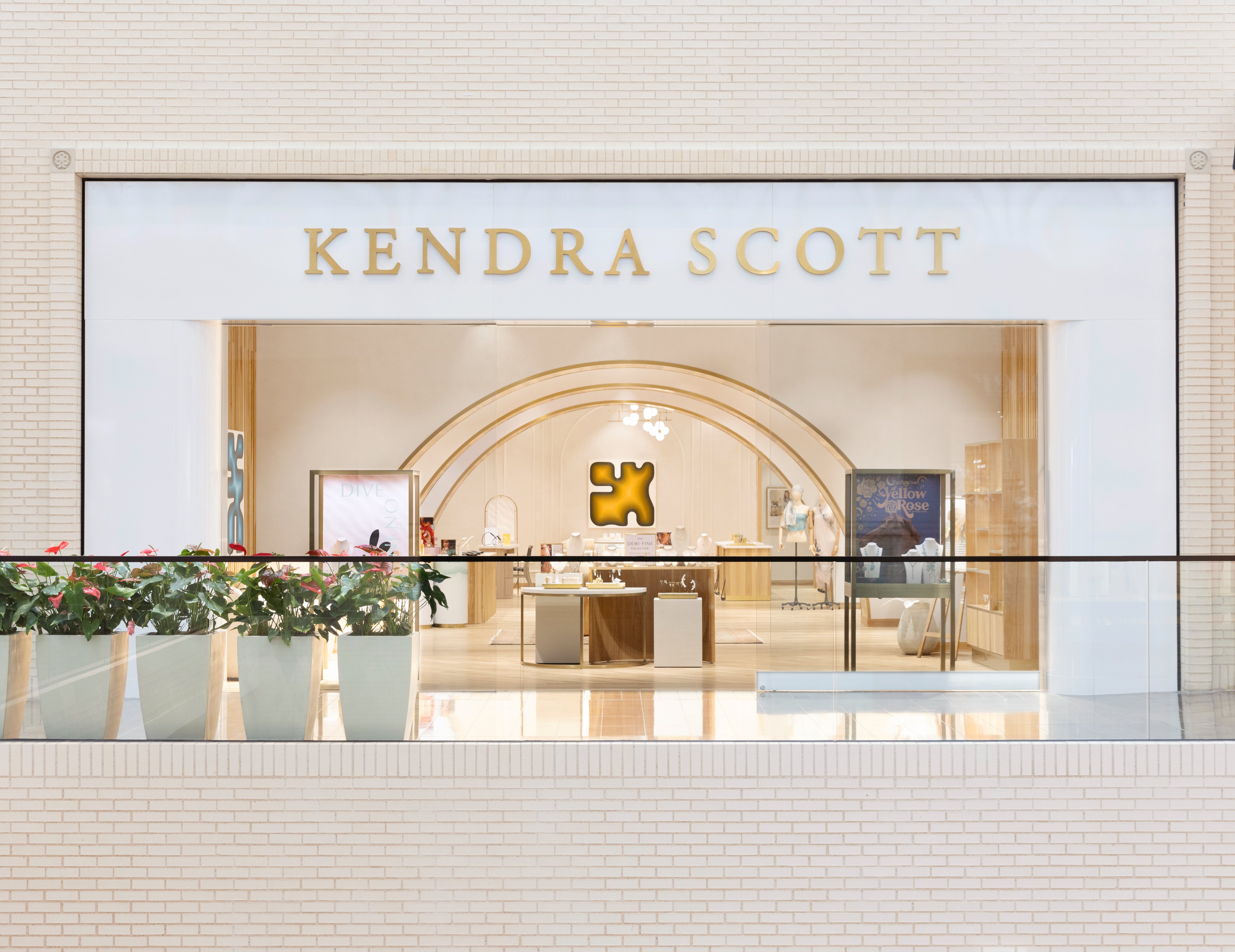 NorthPark Center on X Kendra Scott is now open on Level Two between Neiman Marcus and Nordstrom https t 1iwYbRarZq X