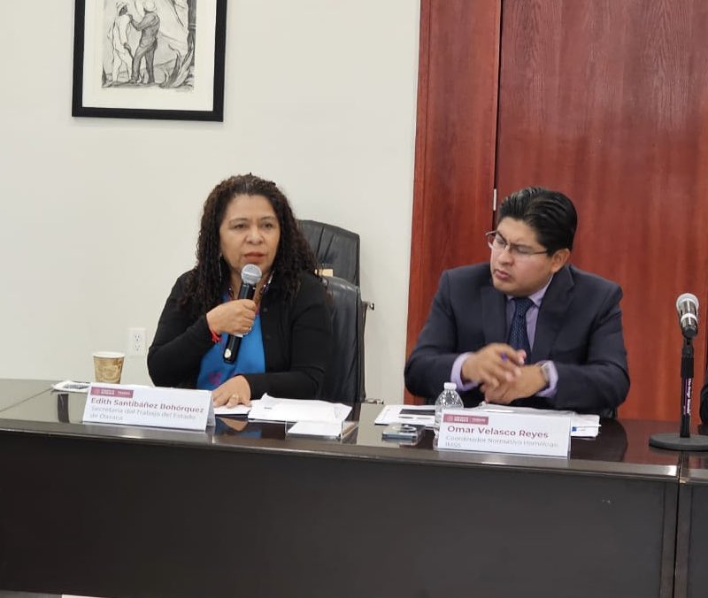 EditSantibanez's tweet photo. Como secretaria del Trabajo del @GobOax, participo en la Segunda Sesión Ordinaria del Comité Nacional de Fomento Laboral Penitenciario (CNFLP), en las oficinas de la @STPS_mx del Gobierno Federal, en la Ciudad de México. https://t.co/91F035yipv