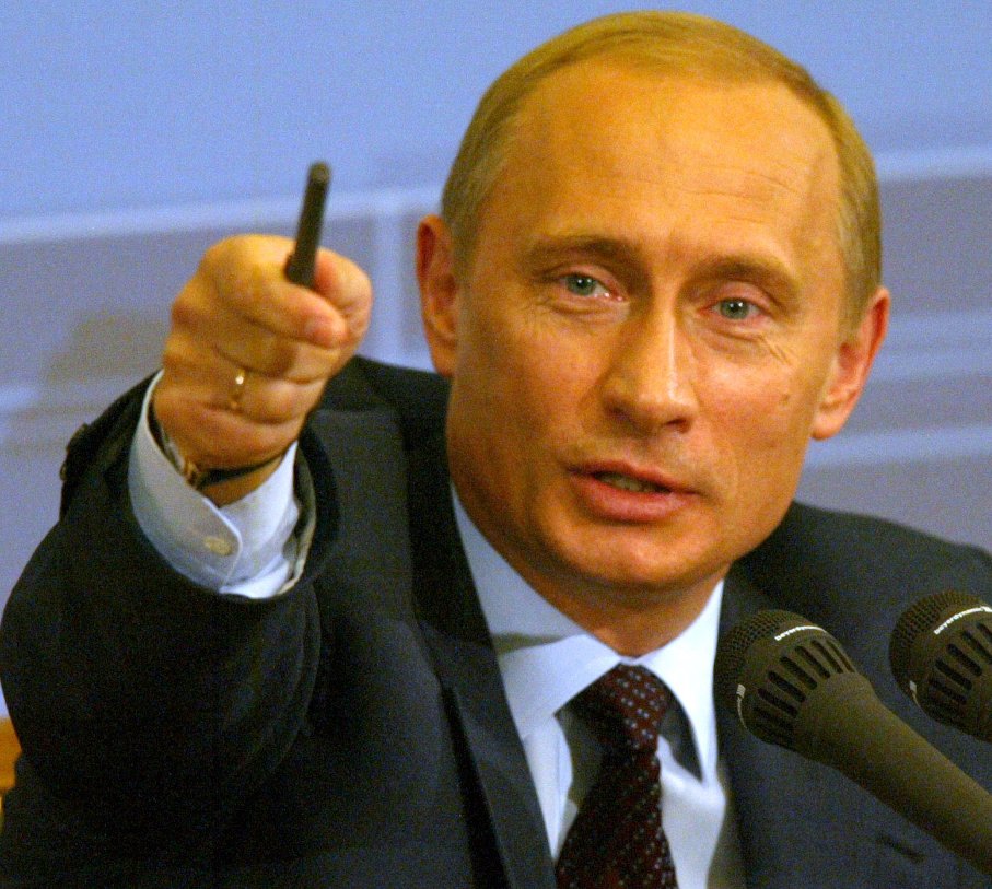 ConservBrief's tweet photo. Deja Vu - Russian Style!
Here we go again... intelligence 'sources' are claiming Russia is attempting to interfere with the 2024 Presidential election to try and help Donald Trump win...
Haven't we heard this before?
#RussianElectionInterference #FoxNews #DonaldTrump https://t.co/uQol7TJxFL